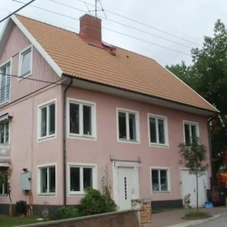 Pink House Room#1 Stockholm-2